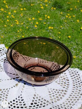 vintage PYREX amber brown small mixing bowl 1 Liter #322 1970s-80s Corning